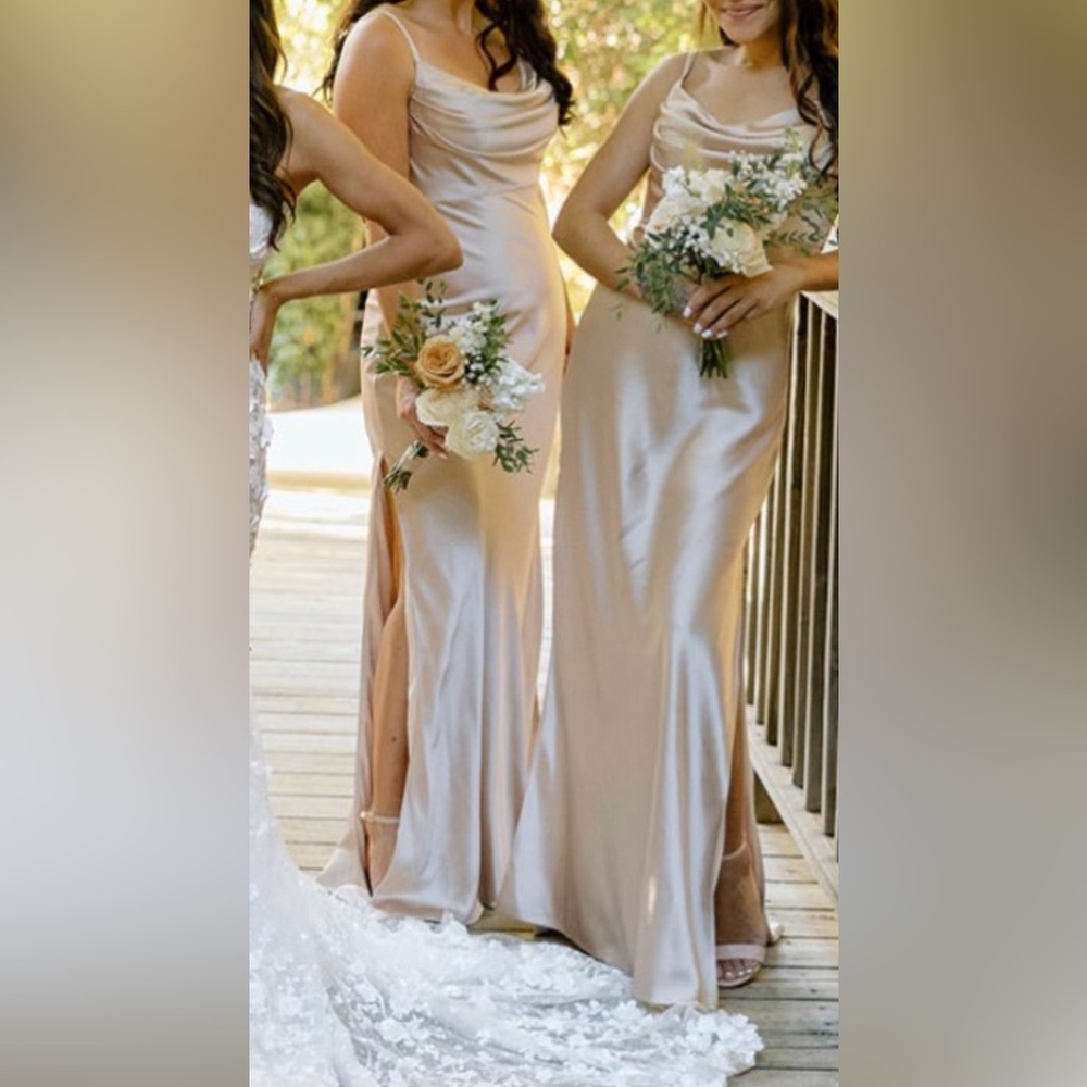 Reverly Skye size 6 bridesmaid dress NO Alterations. (Read description)